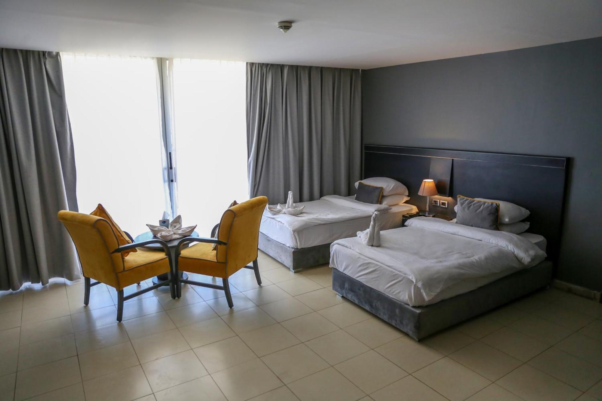 O Beach Hotel & Resort Sweimeh Exterior photo