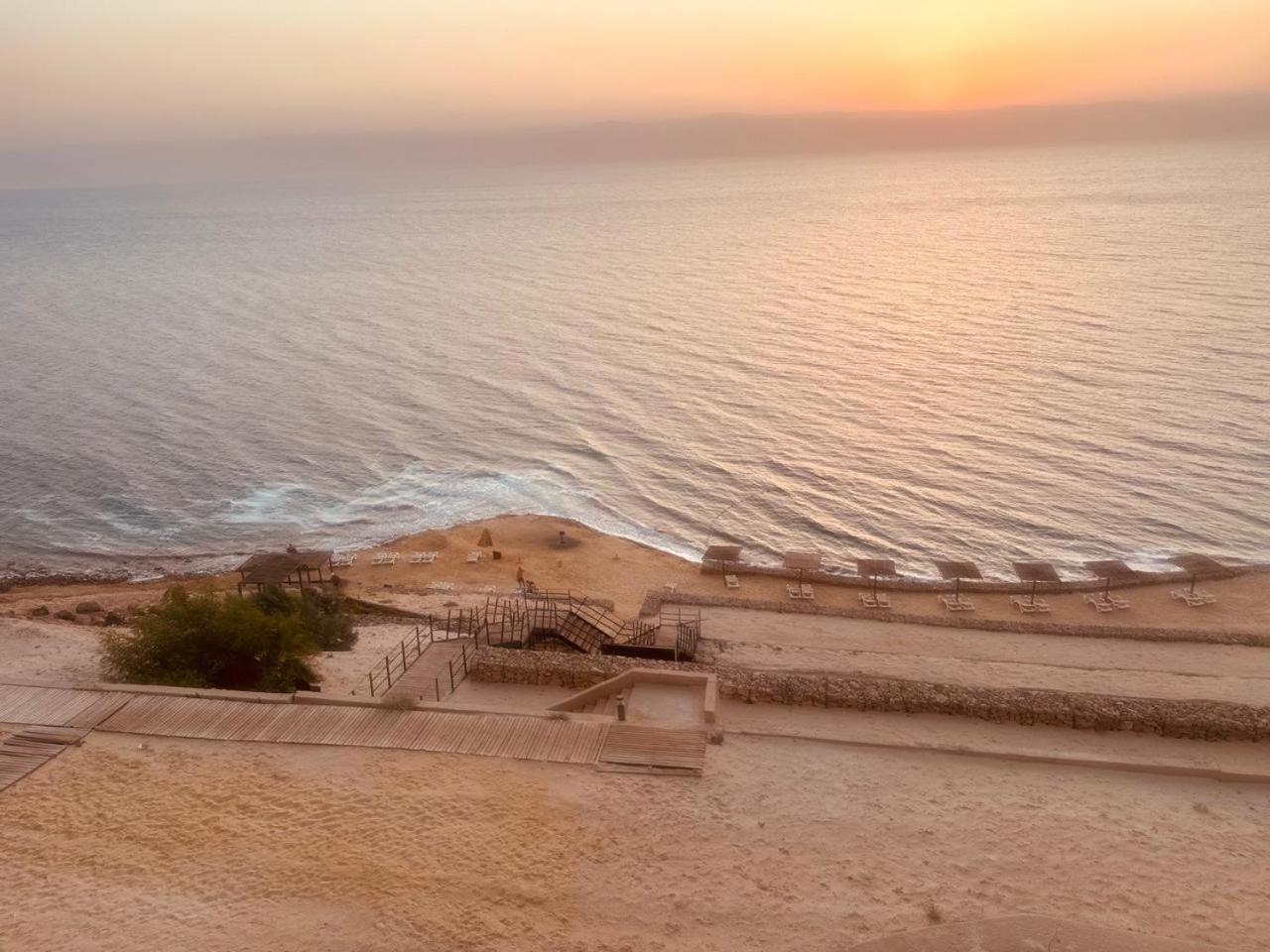 O Beach Hotel & Resort Sweimeh Exterior photo